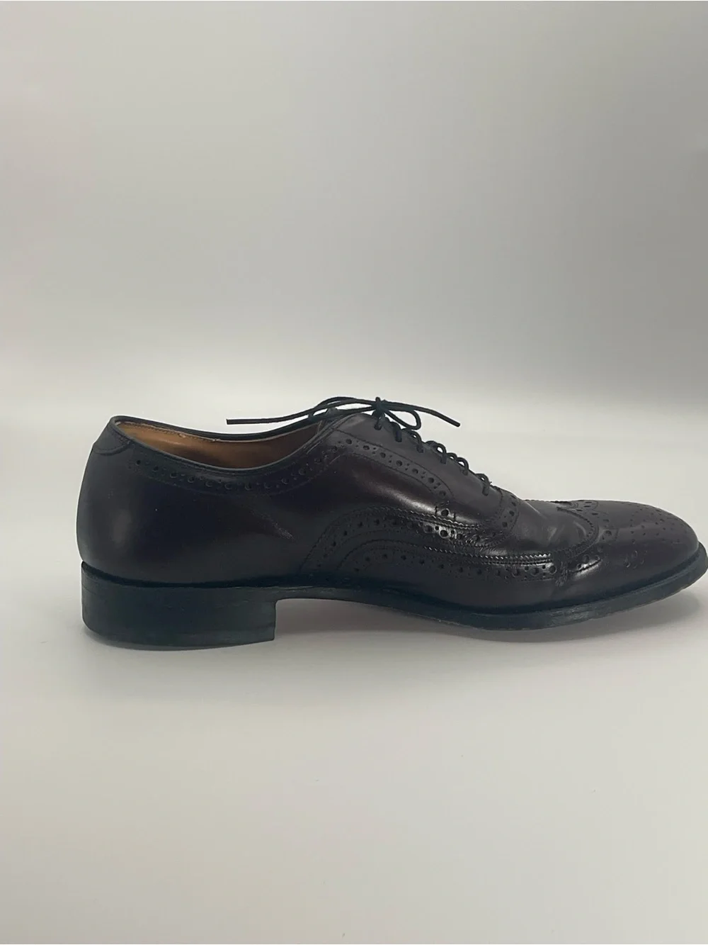 Johnston & Murphy Vintage Made in USA Wingtip Oxfords 9D